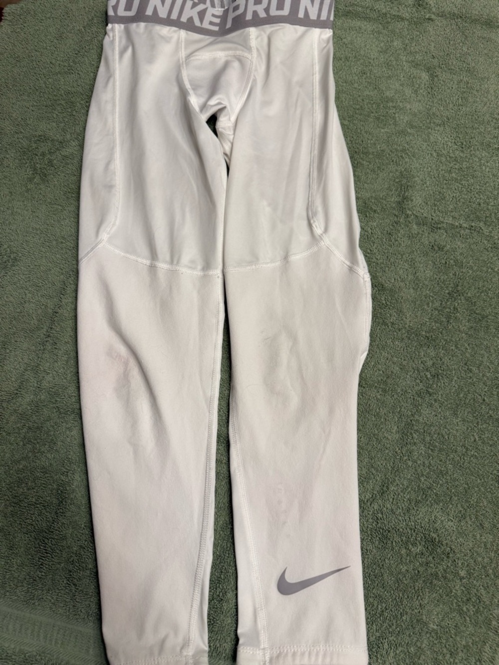 Kids Nike White Performance Capri Leggings with Grey Swoosh